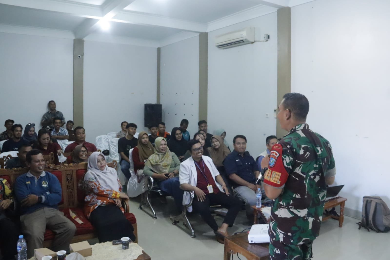 Satgas TMMD Ajak Warga Lawan Judi Online: “Musuh Baru di Genggaman Tangan”