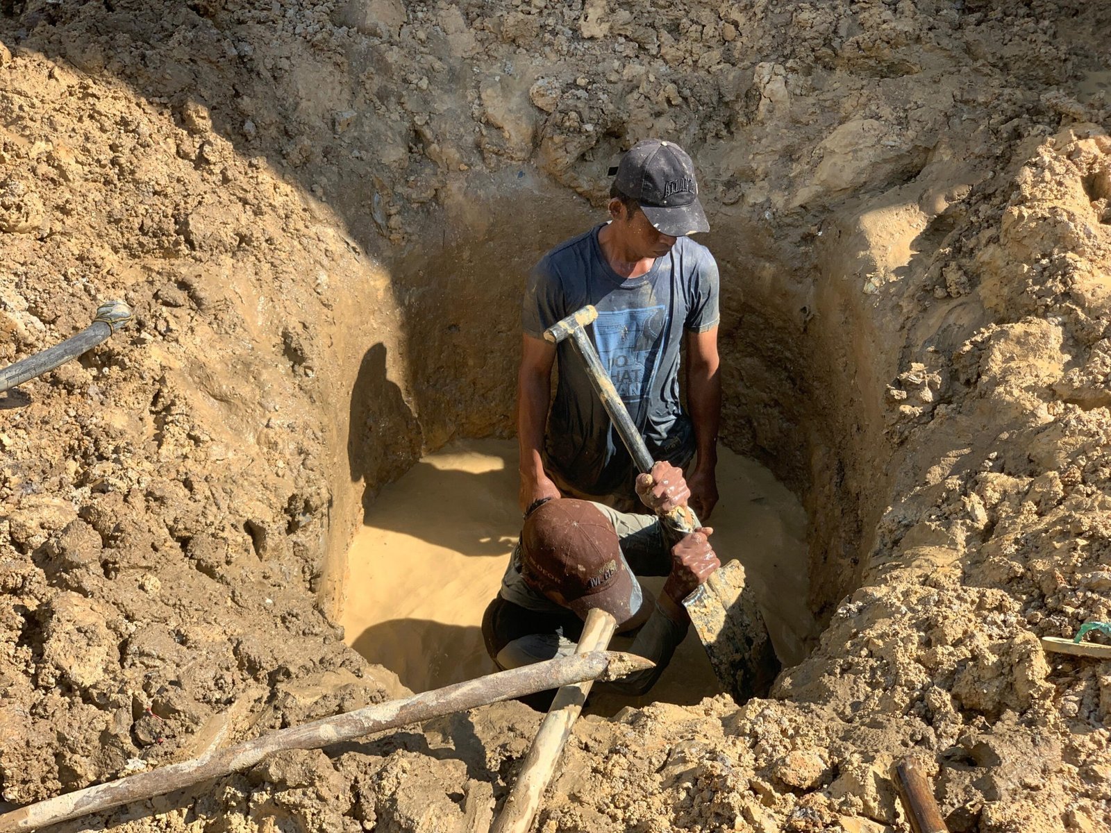 TMMD Kodim 1012/Buntok Gali Lombang untuk Air Bersih Warga Talio
