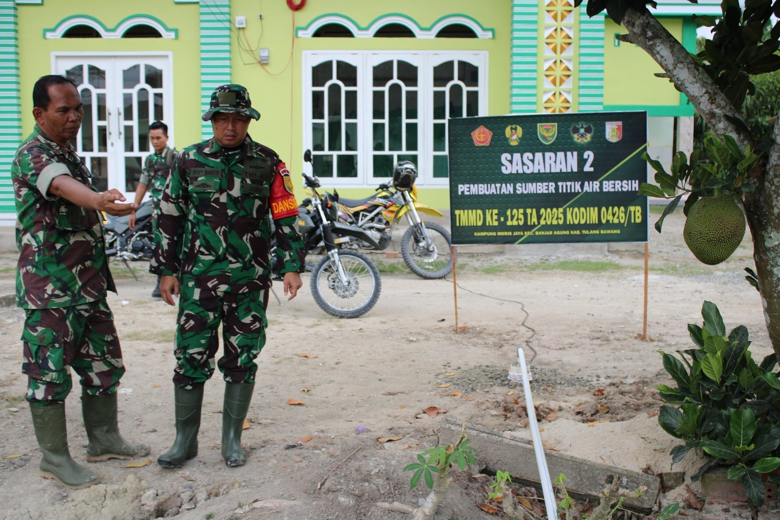 Komitmen Dansatgas: Pastikan Titik Air Bersih TMMD Tepat Sasaran di Kampung Moris Jaya