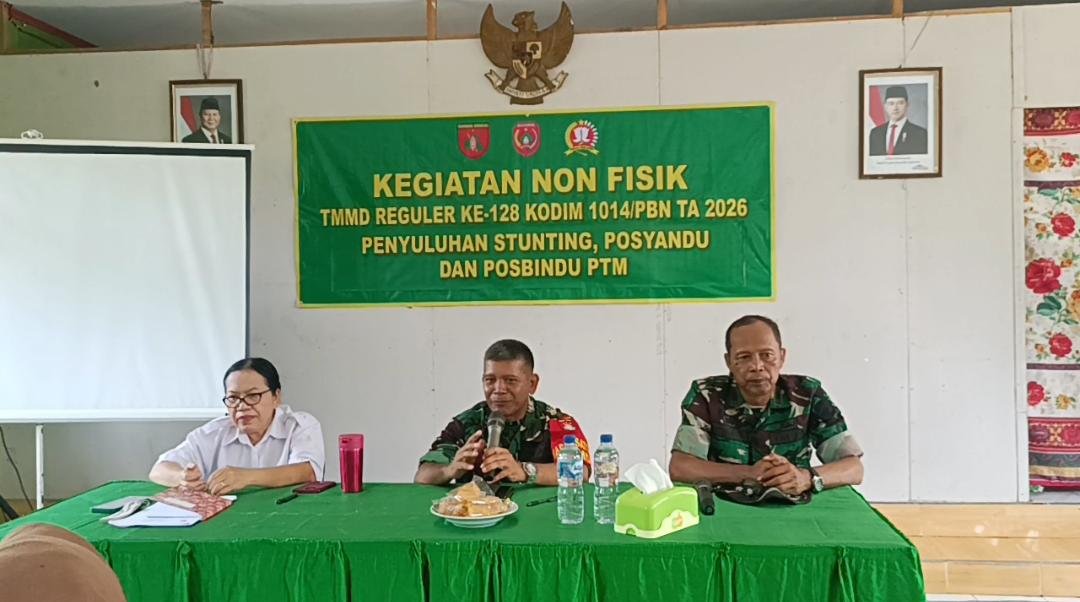 Penyuluhan Kesehatan Ibu Hamil dan Stunting di TMMD 128