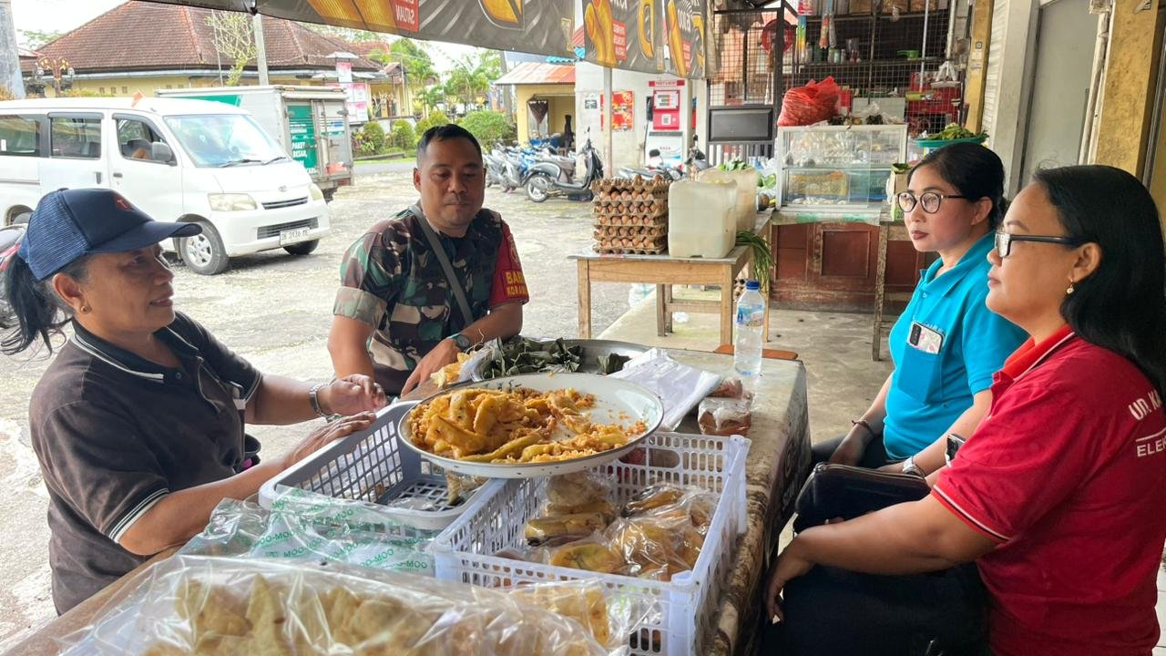 Kegiatan Komunikasi Sosial Babinsa di Desa Landih