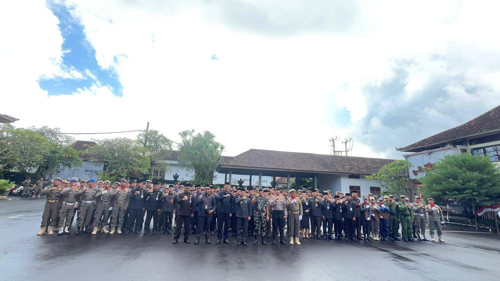 Apel Peringatan HUT Ke-76 Satpol PP dan HUT Ke-107 Pemadam Kebakaran di Klungkung