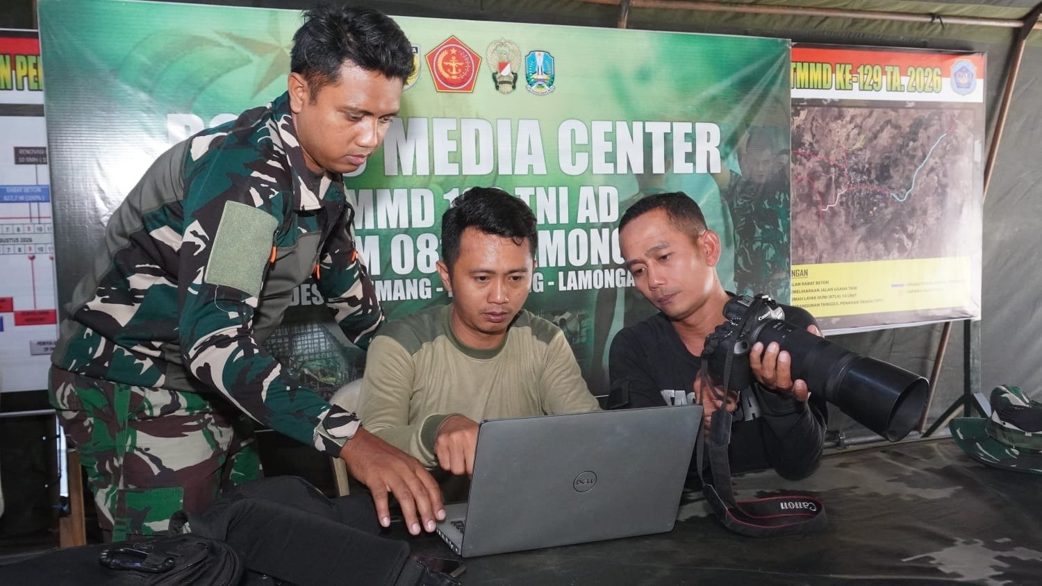 Persiapan Dokumentasi TMMD ke-129: Tim Pendim 0812/Lamongan Siapkan Informasi Visual