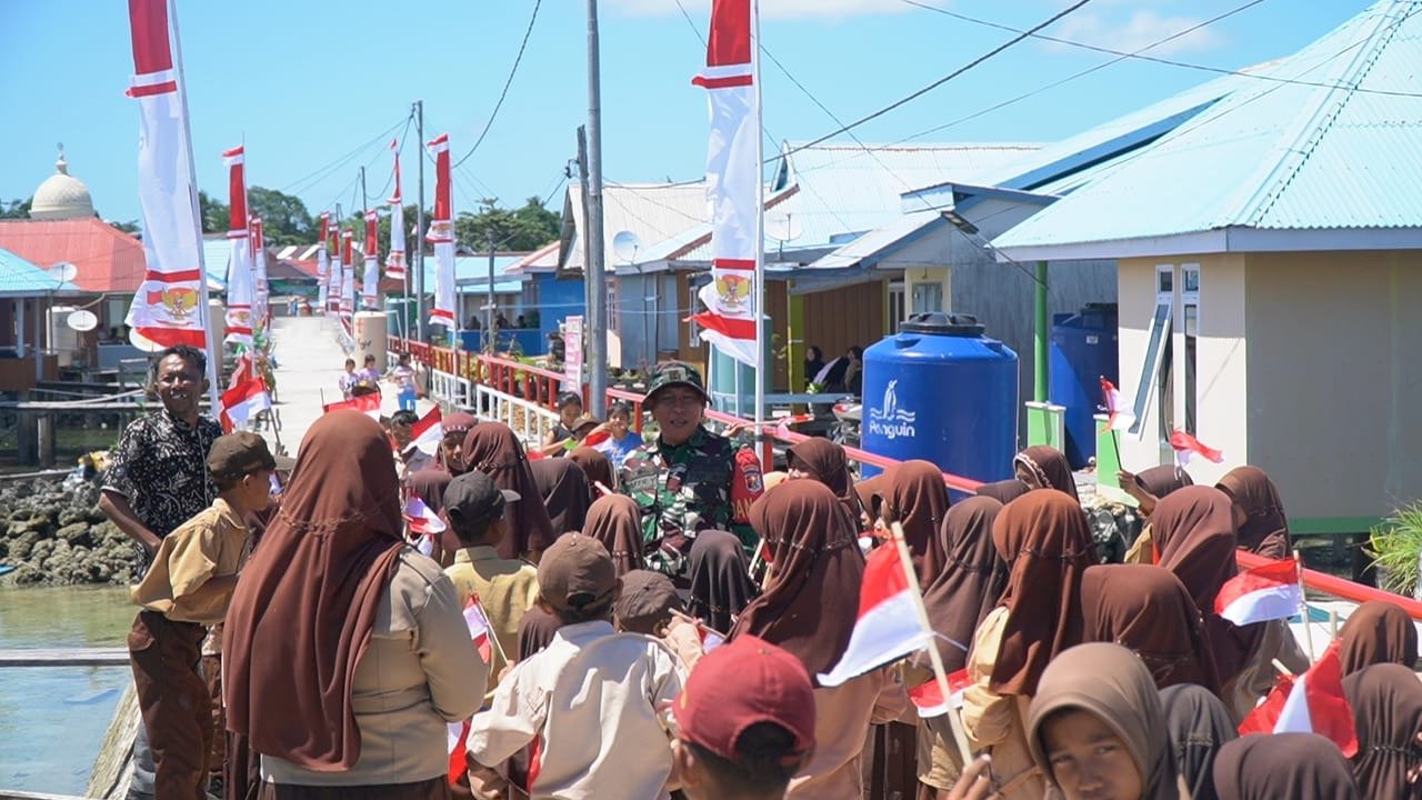 Kunjungan Tim Wasev TMMD Ke-129 Menginspirasi Siswa di Morowali