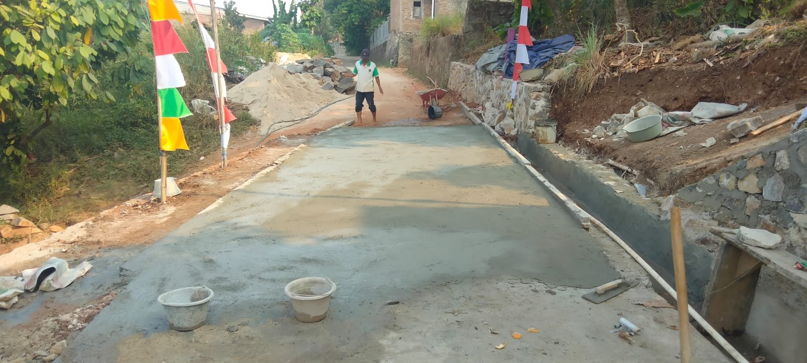 Peningkatan Jalan di Pinang Jaya, TMMD ke-129 Tingkatkan Akses Warga