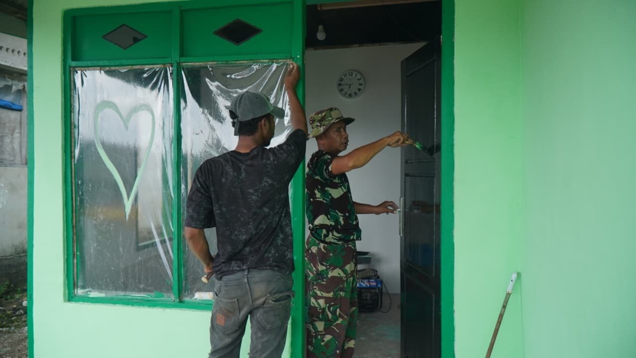 Pembangunan Rumah Layak Huni untuk Bapak Hardi di Pulau Dua Menuju Penyelesaian