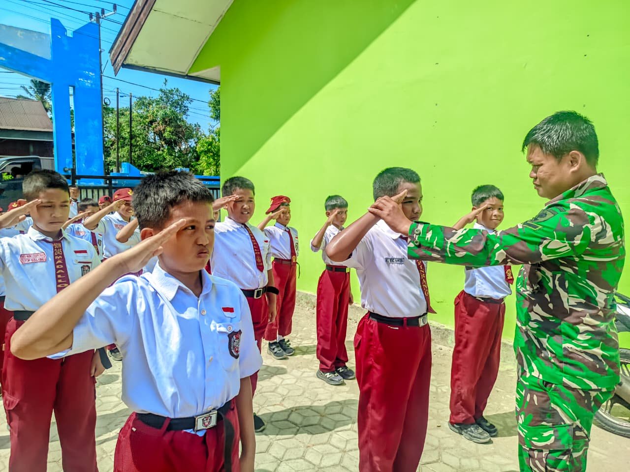 Latihan PBB untuk Rayakan HUT Ke-81 RI Bersama Kodim 1404/Pinrang