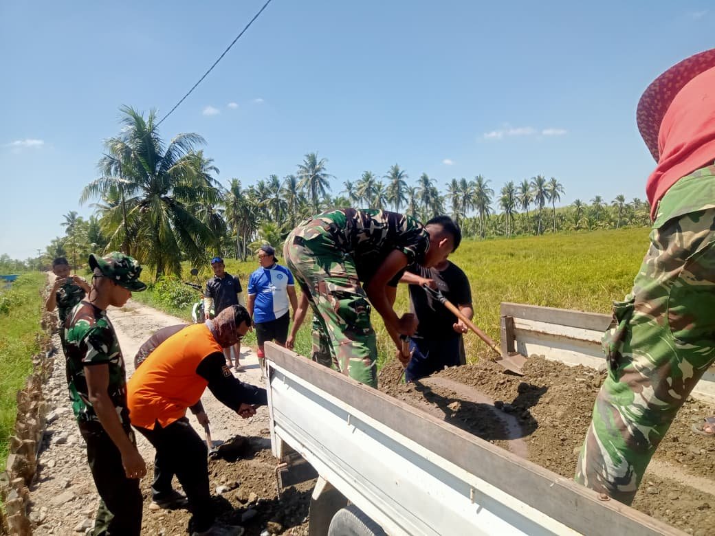 Percepatan Pembangunan Jalan 1,2 Kilometer di Desa Bandaraya oleh Satgas TMMD Ke-129
